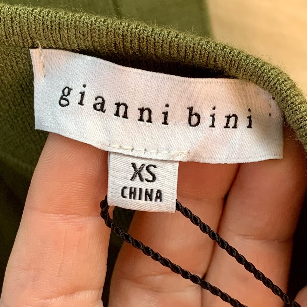 NWT Gianni Bini Knit Crop Top - Picture 6 of 8